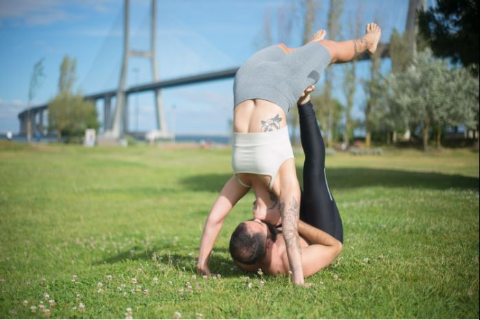 Ngoại tình với học viên, nữ HLV yoga nhận kết đắng